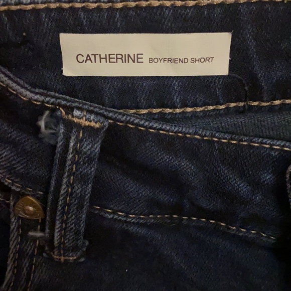 Kut from the Kloth Catherine Bermuda Short - Picture 2 of 5